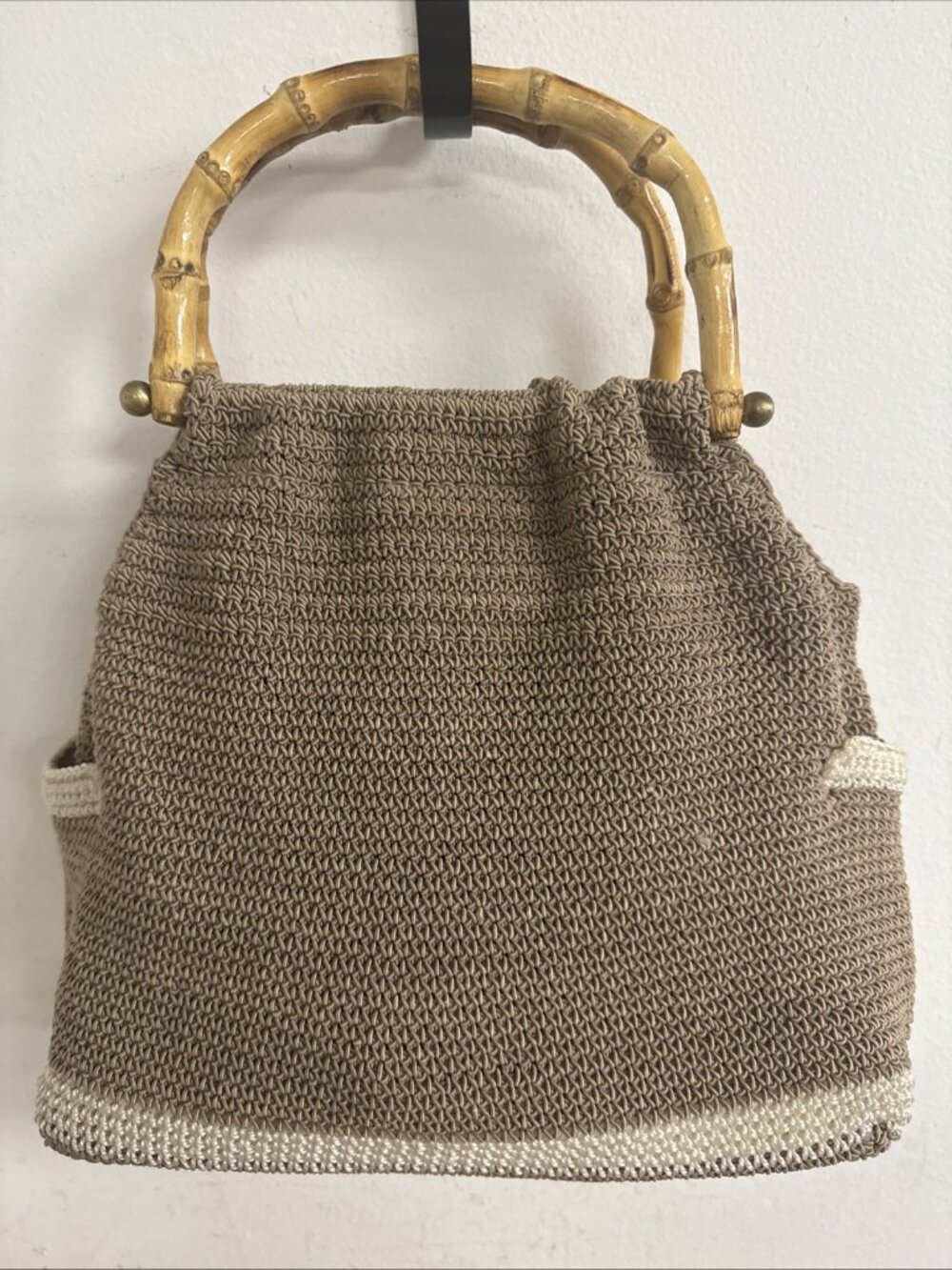 Amanda Smith Cream Ivory Crochet Handbag Purse Hobo Bag Wooden Handles